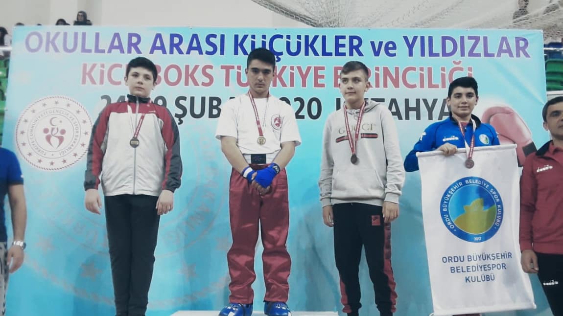 Öğrencimiz Kickbox Türkiye Birincisi